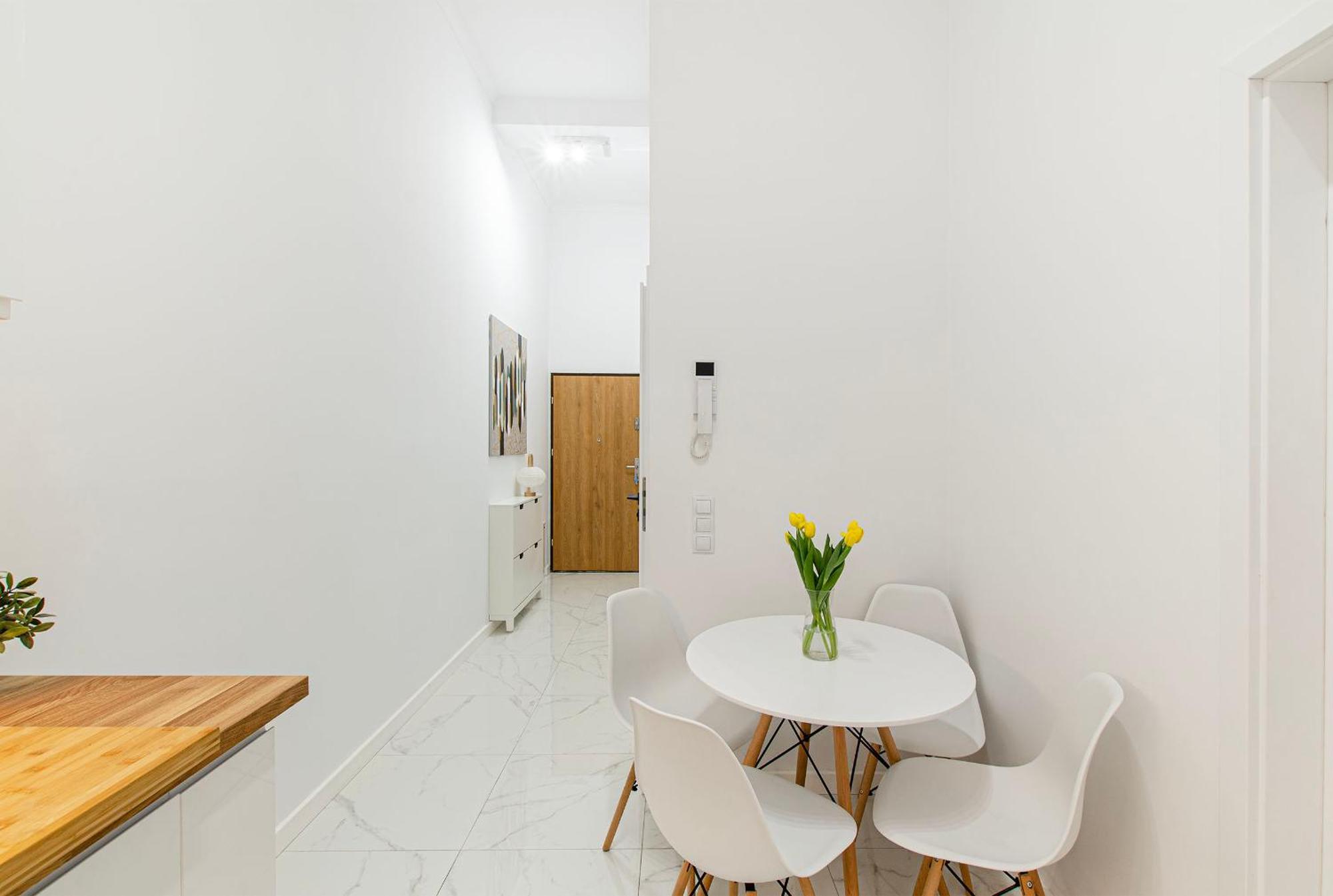 Loft Center Apartments- Parking, Wifi, 24h Check-in Apartament Wrocław