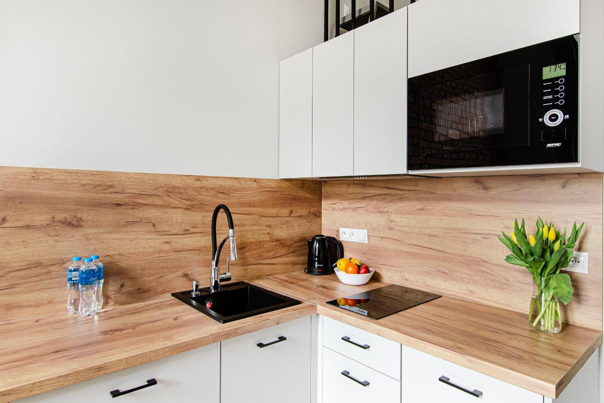 Loft Center Apartments- Parking, Wifi, 24h Check-in Apartament *