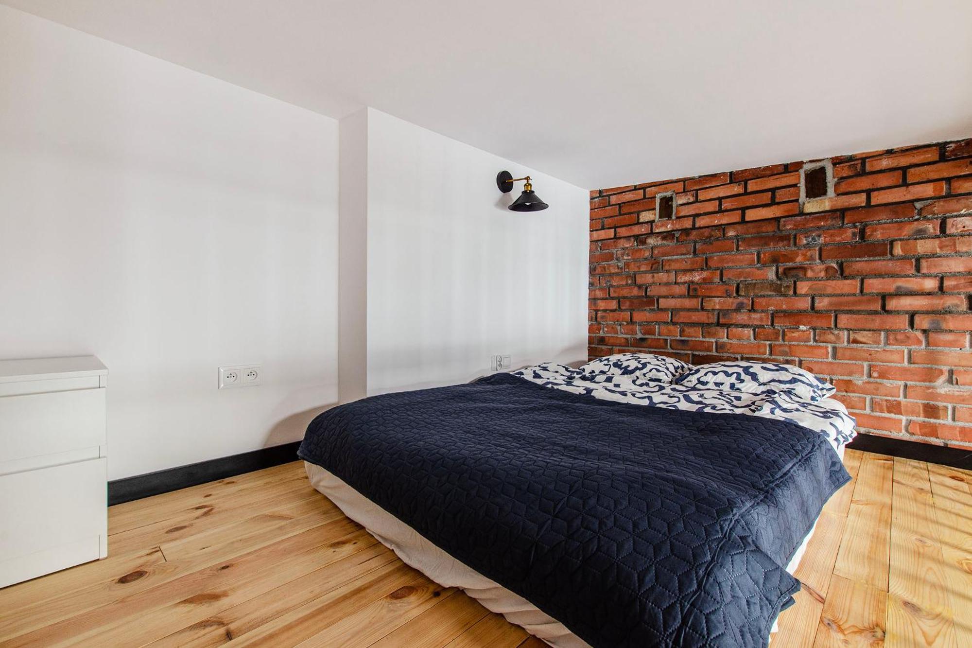 Loft Center Apartments- Parking, Wifi, 24h Check-in * Wroclaw