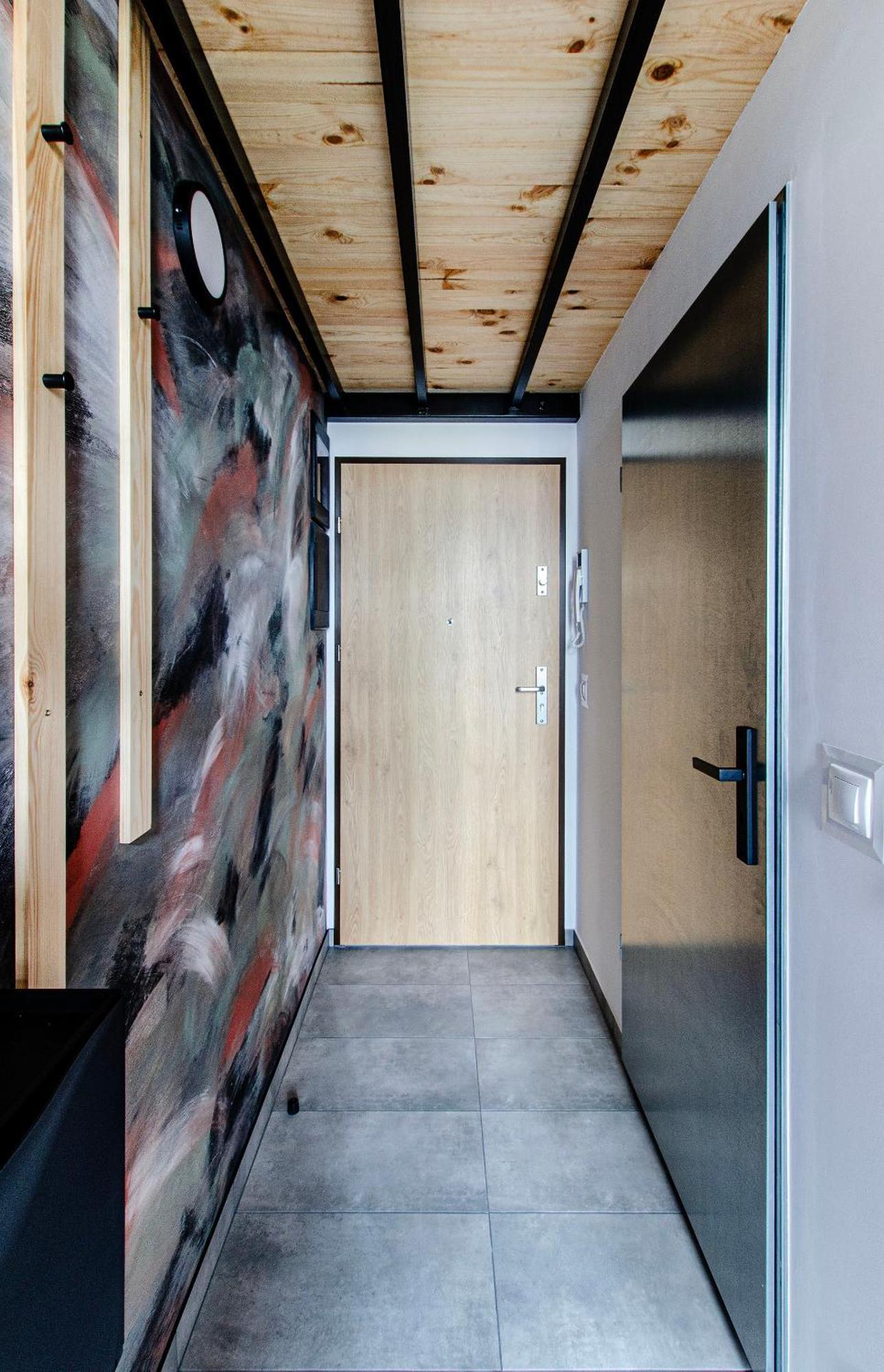 Loft Center Apartments- Parking, Wifi, 24h Check-in Apartment *