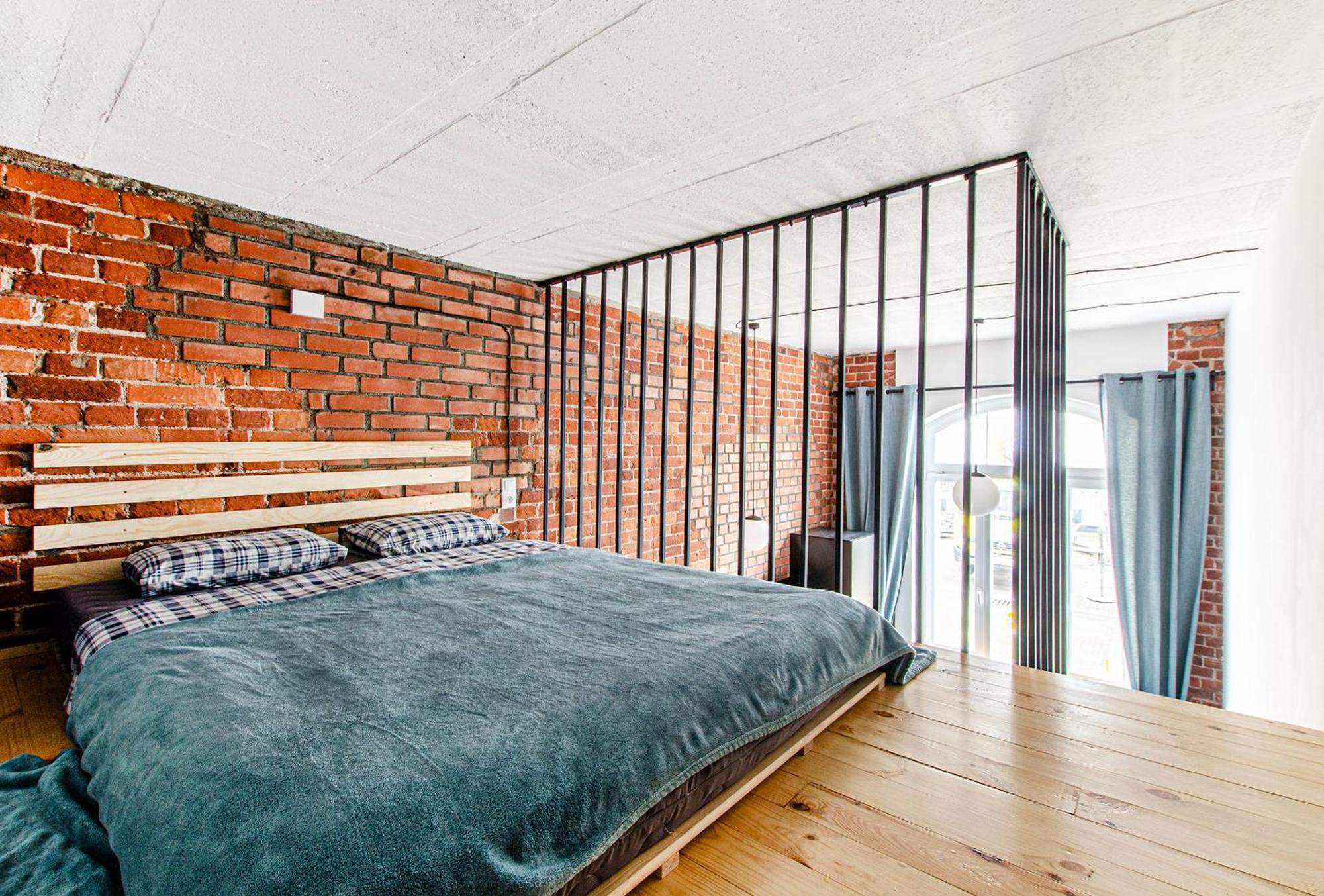 Loft Center Apartments- Parking, Wifi, 24h Check-in Apartment Wroclaw